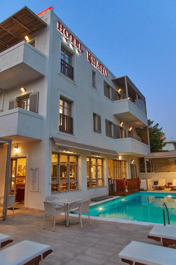 Erato Hotel Agia Marina  Esterno foto